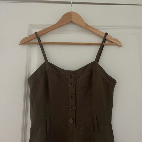 Rails Harper Button Front Cropped Linen Jumpsuit Olive Green - Picture 11 of 11